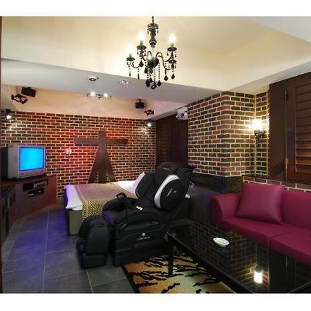 Hotel Shasha Toyonaka (Adults Only) المظهر الخارجي الصورة
